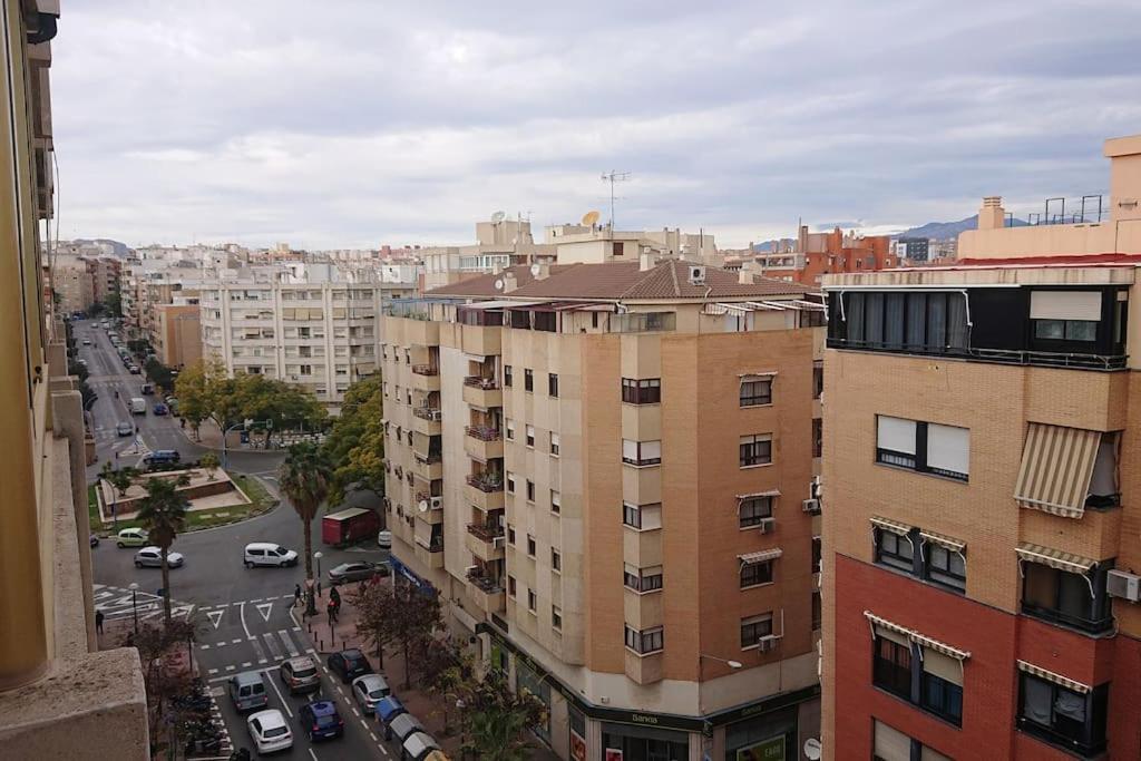 Appartement Apartamento Amplio Y Luminoso Plaza America, Wifi à Alicante Extérieur photo